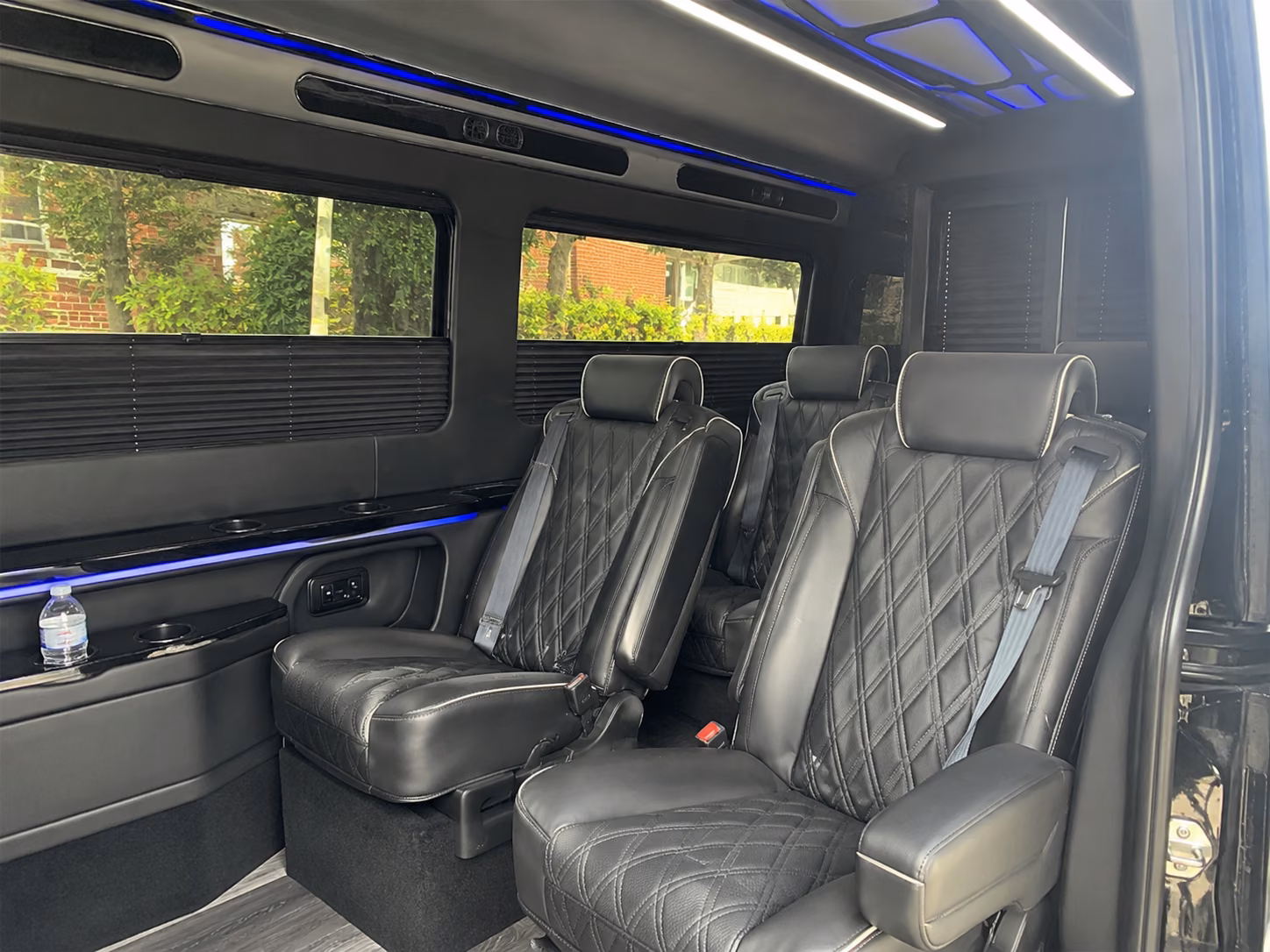 round rock 10 passenger sprinter van interior