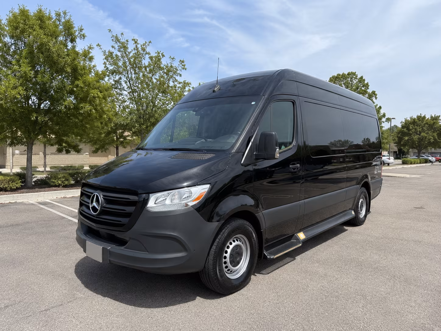 round rock 20 passenger sprinter van